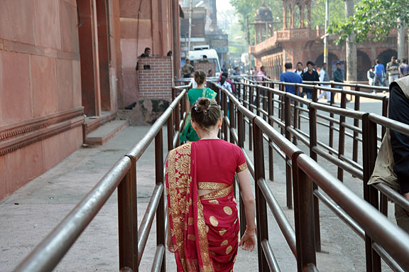 Inde 740