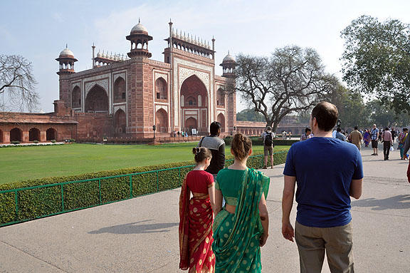 Inde 743