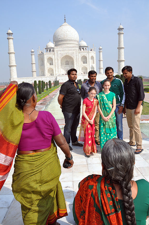 Inde 824