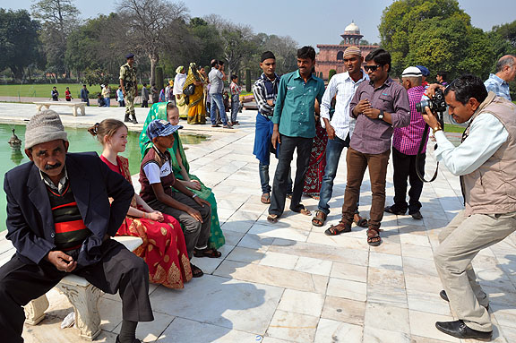 Inde 842