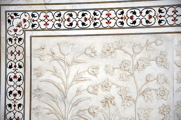 Inde 906